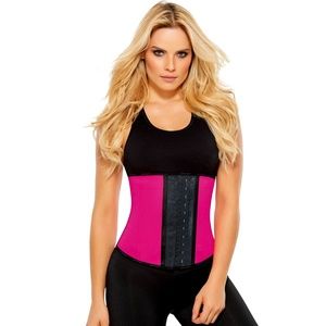 Ann Chery waist trainer